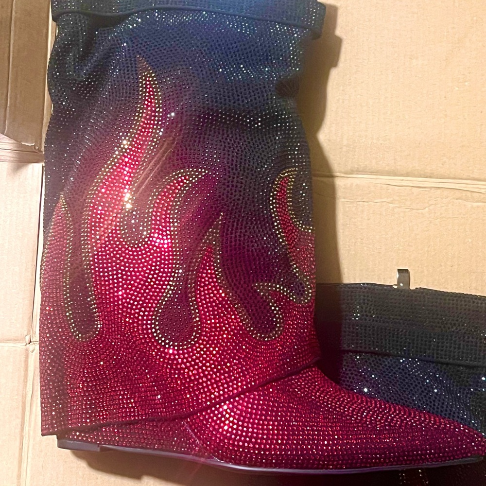 SHEIN Red and Black Rhinestone Flame Pointed Toe Heeled Slouch Boots - Picture 3 of 6